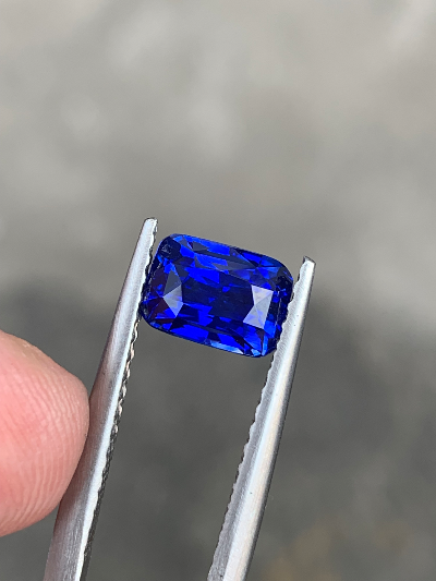 3.53克拉蓝宝石